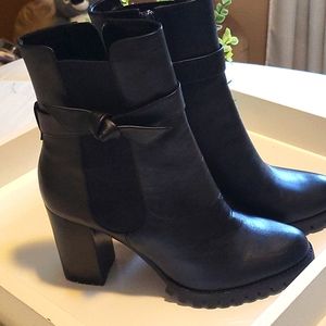 Alexander Birman Clarita Waterproof leather Boots BRAND New